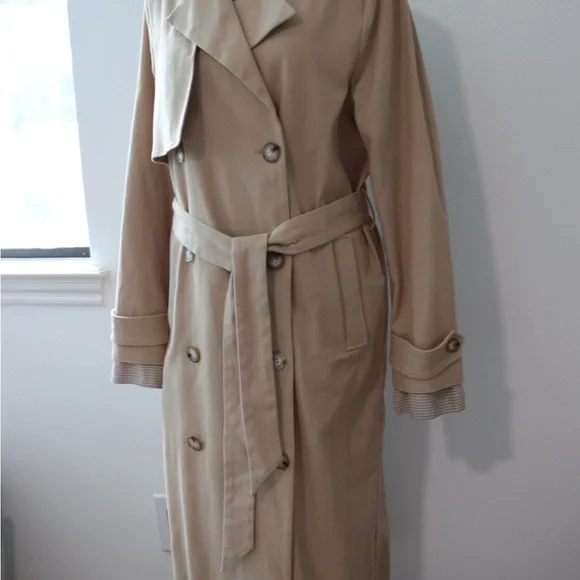 BELLE AND BLOOM Empirical Trench Coat - Beige SIZE Small - Picture 9 of 13